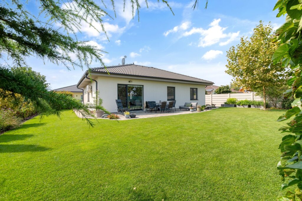 rodinny dom - bungalov figova